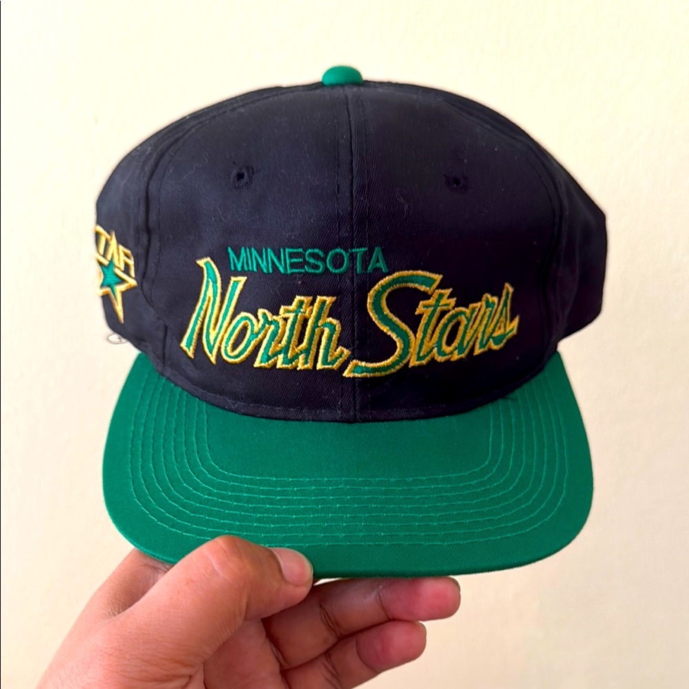 Minnesota North Stars Black and Green Cap Snapback Hat